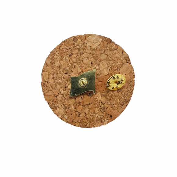 ✨Ecuadorian Flag Enamel Pin Yellow Blue Red Broch Patriotic National Emblem✨ - Picture 5 of 7